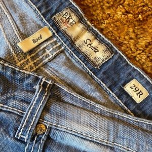 Buckle Stella boot cut 29x31 1/2